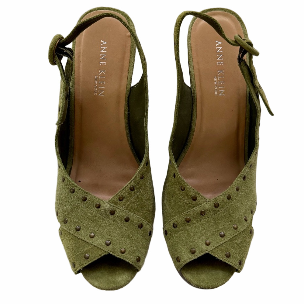 Vintage Anne Klein NY Suede Size 10 Olive Green Studded Wedge High Heel Sandals - Picture 2 of 15